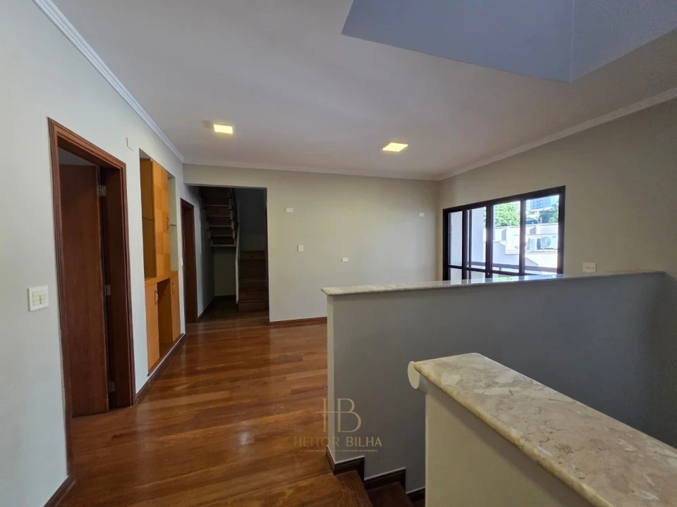 Imagens do imóveis Casa no Condomínio Vale das Araucárias