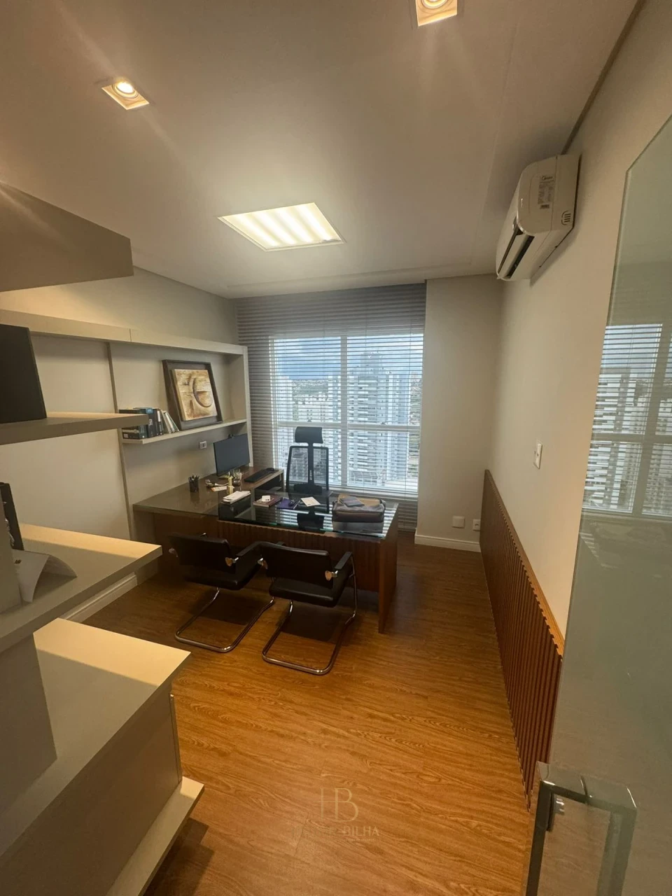 Imagens do imóveis Comercial À Venda E Locação TORRE DI PIETRA Gleba Fazenda Palhano Londrina