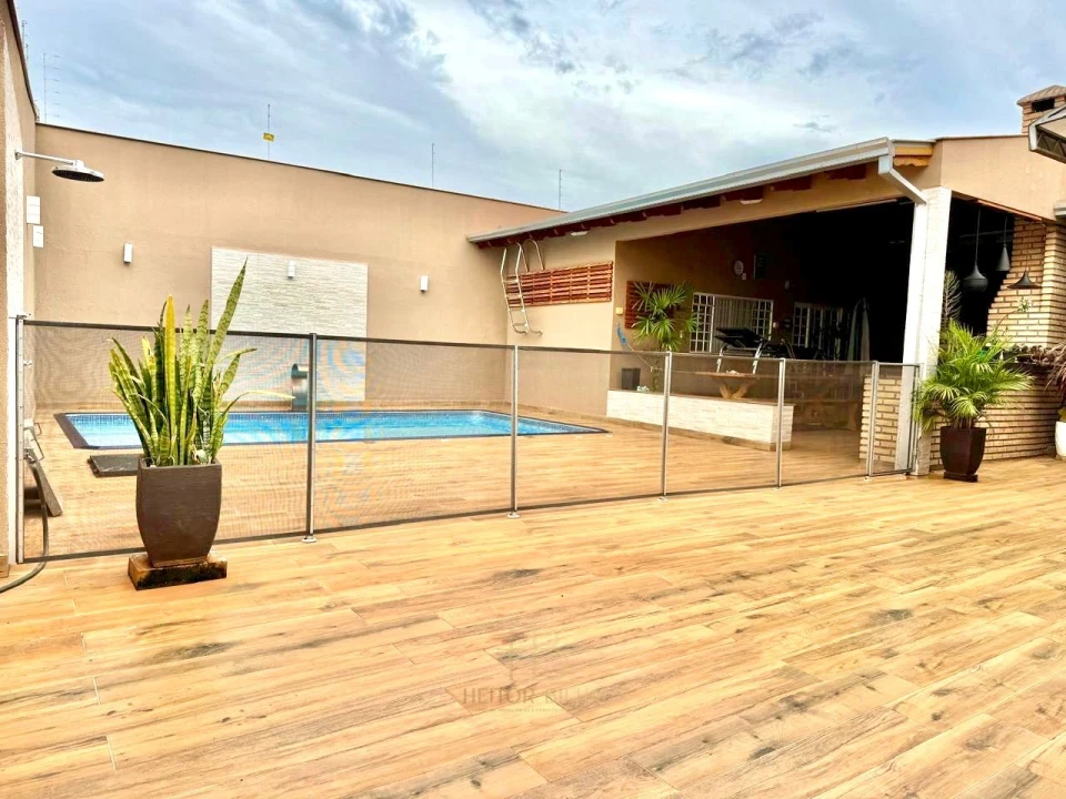 Imagens do imóveis CASA A VENDA JD. SHANGRI-LA