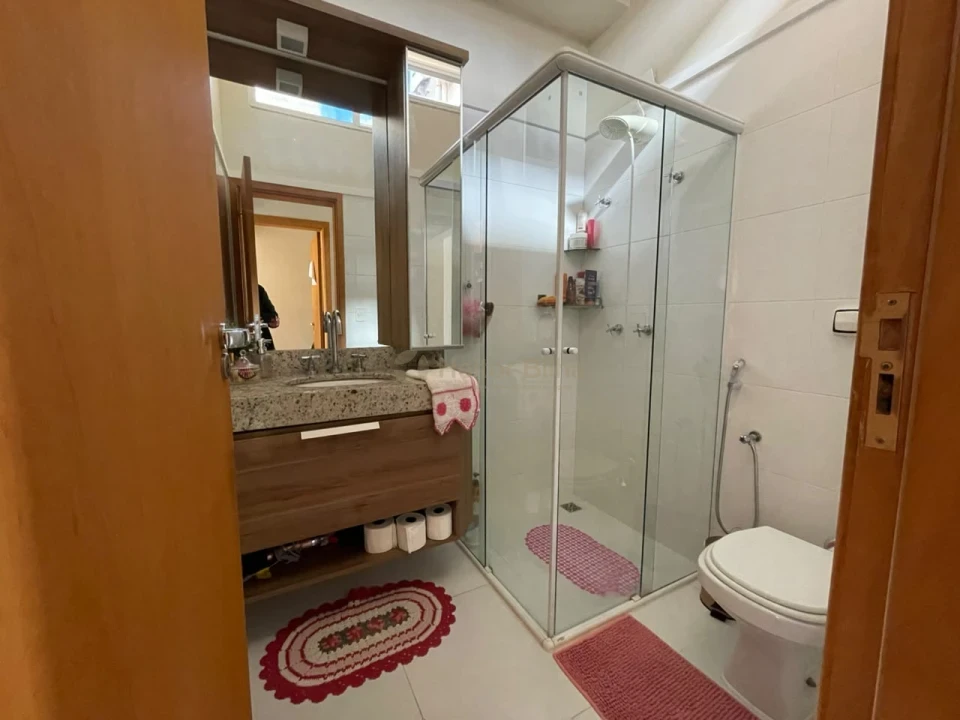 Imagens do imóveis Casa para Alugar em Condomínio Horizontal