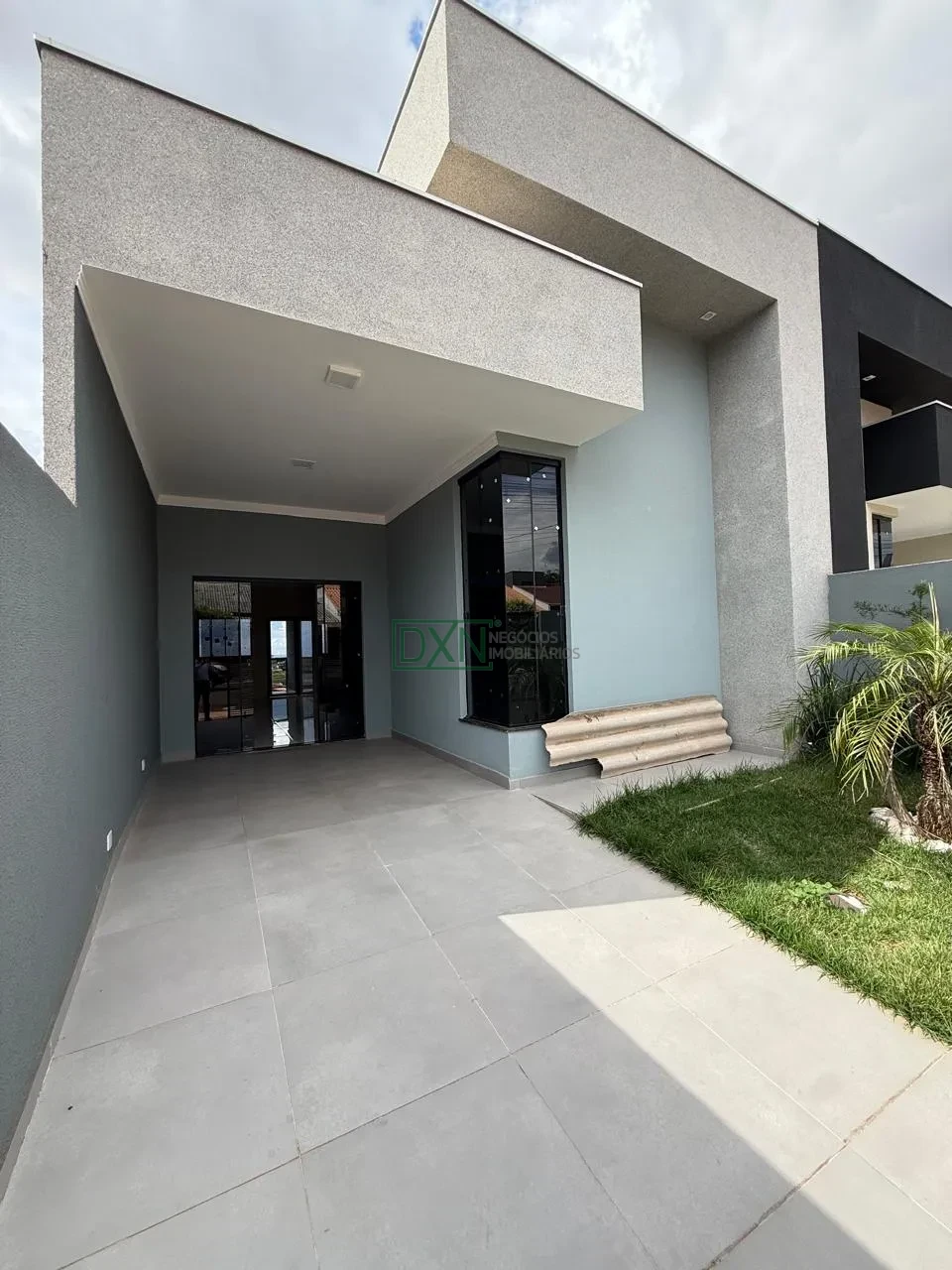 Casa Geminada Assobradada com 03 quartos no Cidade Verde em Cambé