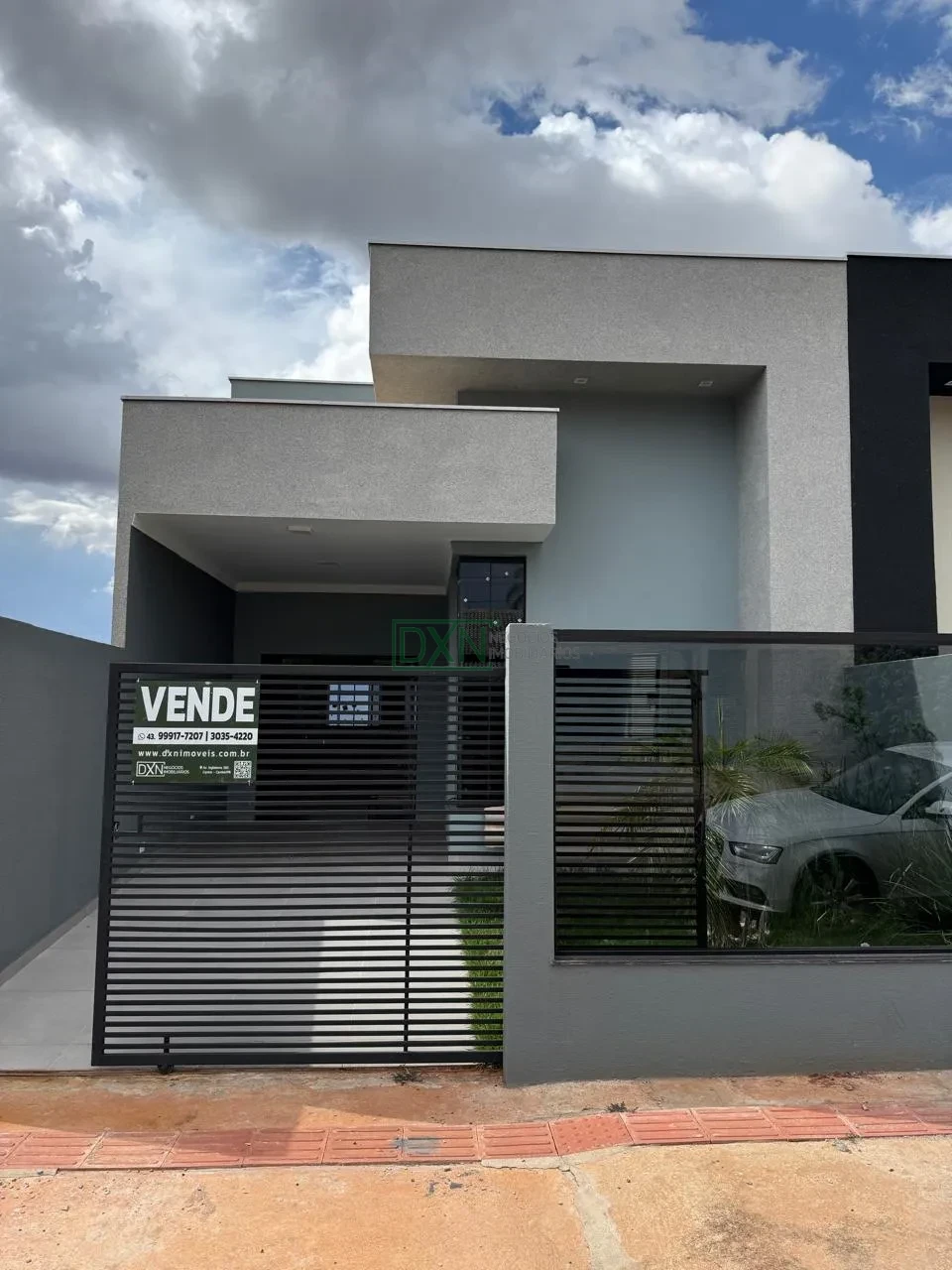 Casa Geminada Assobradada com 03 quartos no Cidade Verde em Cambé