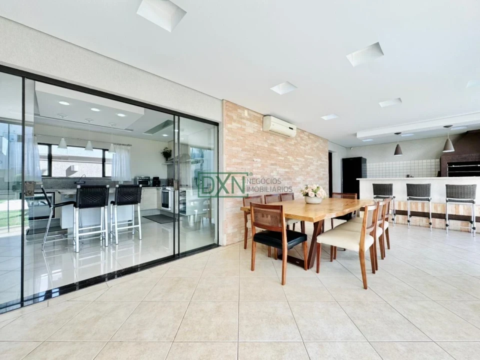 SOBRADO COM 3 SUÍTES NO CONDOMÍNIO HORIZONTAL VILLÁGIO DO ENGENHO