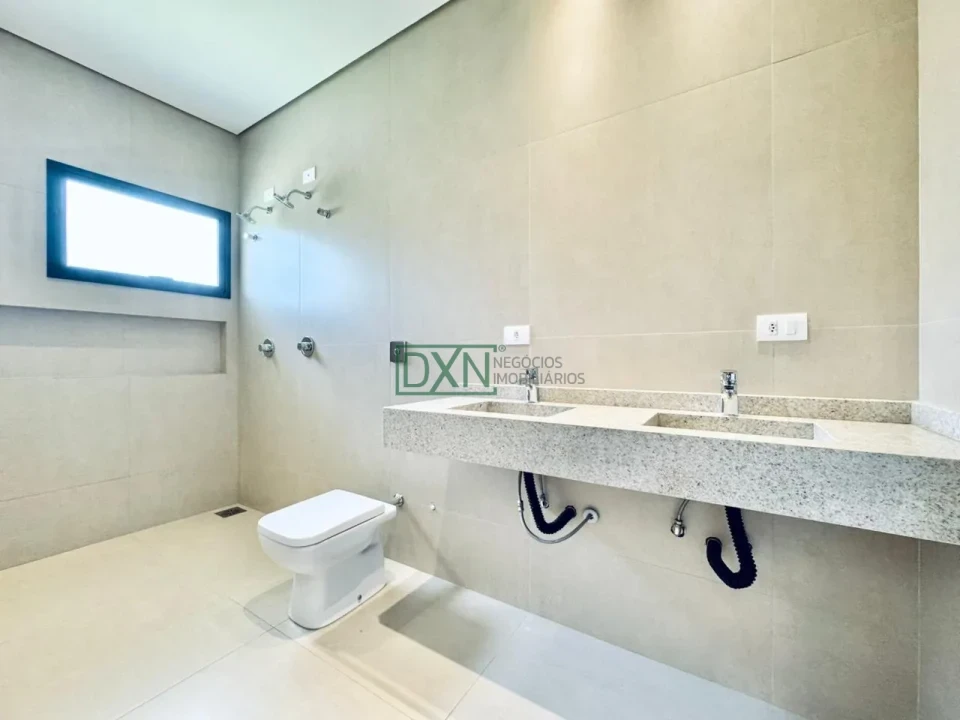 CASA DE ALTO PADRÃO COM 3 SUÍTES NO CONDOMÍNIO HORIZONTAL VILLÁGIO DO ENGENHO