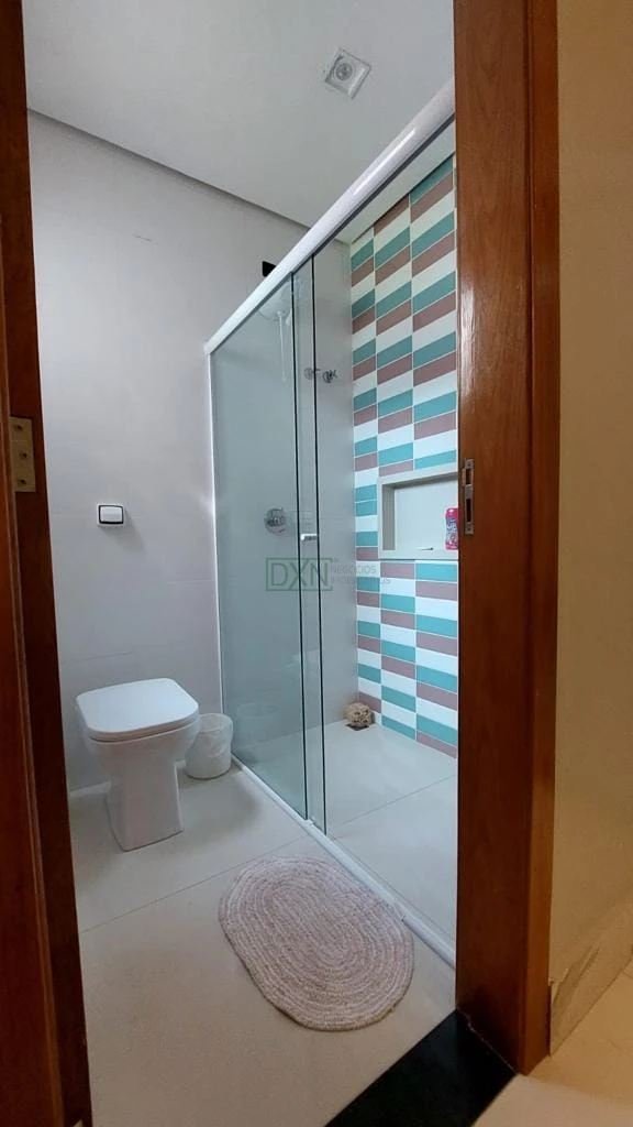 CASA A VENDA COM 3 QUARTOS E 1 SUITE NO JD. OCTÁVIO CESÁRIO CAMBÉ