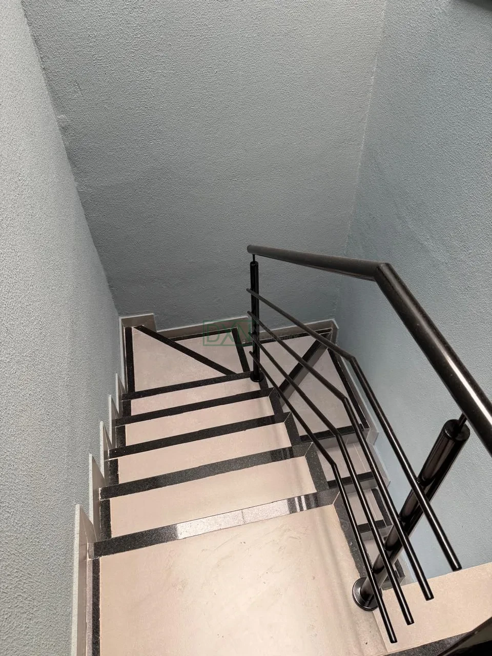 Casa Geminada Assobradada com 03 quartos no Cidade Verde em Cambé