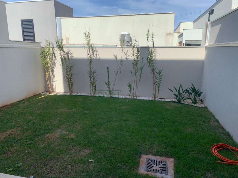 SOBRADO GEMINADO NO CONDOMINIO MORADA DAS FLORES