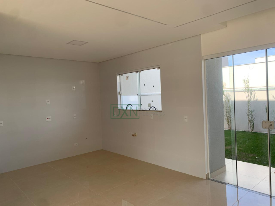 SOBRADO GEMINADO NO CONDOMINIO MORADA DAS FLORES