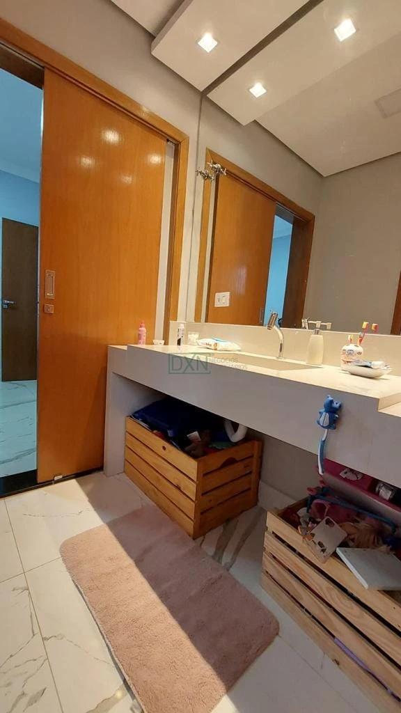 CASA A VENDA COM 3 QUARTOS E 1 SUITE NO JD. OCTÁVIO CESÁRIO CAMBÉ