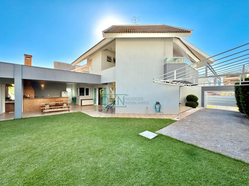 SOBRADO COM 3 SUITES NO COND RES VALE DAS ARAUCARIAS