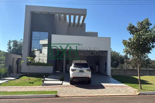 CASA COM 4 SUÍTES NO CONDOMINIO BELLEVIE
