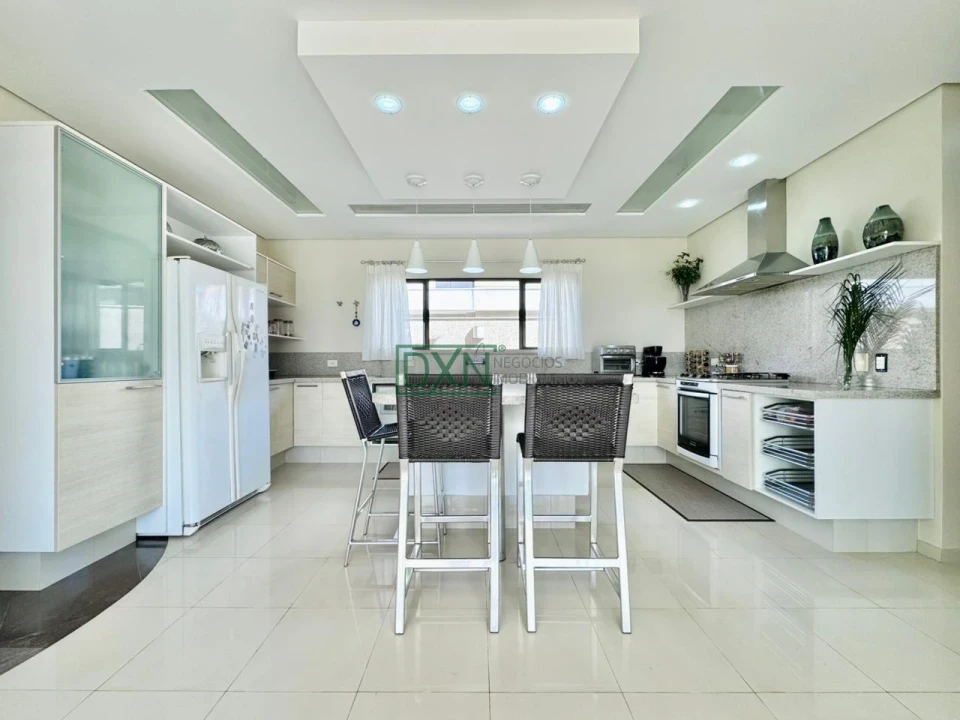 SOBRADO COM 3 SUÍTES NO CONDOMÍNIO HORIZONTAL VILLÁGIO DO ENGENHO