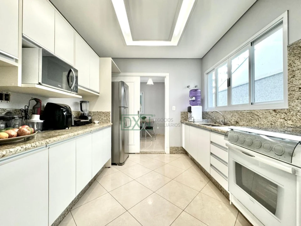 SOBRADO COM 3 SUITES NO COND RES VALE DAS ARAUCARIAS