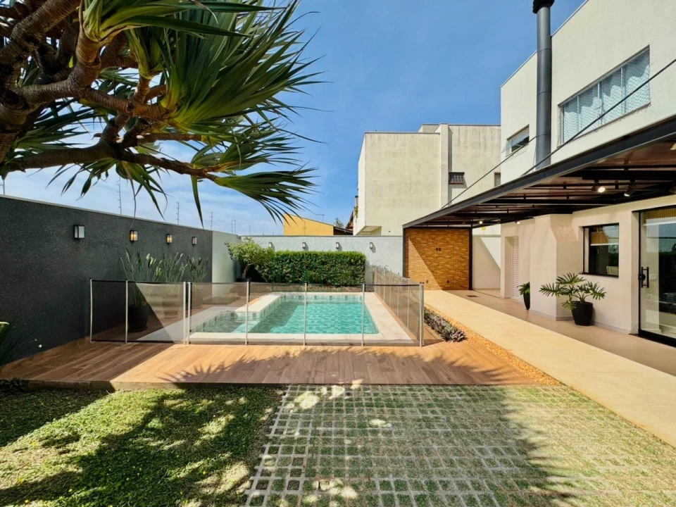 CASA COM 3 QUARTOS E SUITE MASTER NO PARQUE SELLA EM CAMBÉ