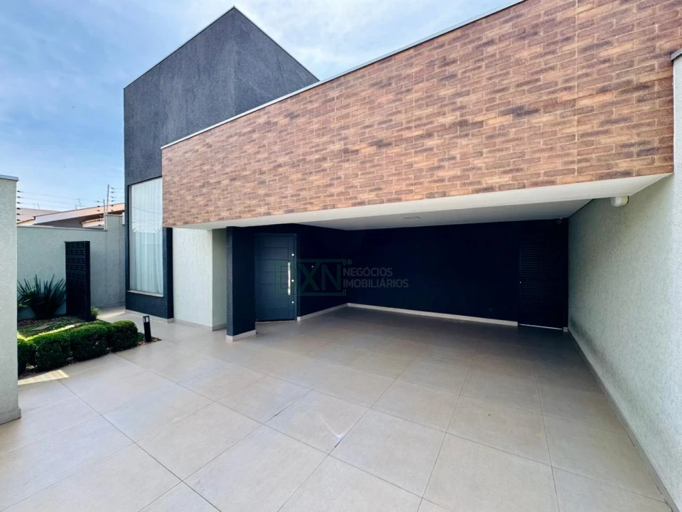 CASA COM 3 QUARTOS E SUITE MASTER NO PARQUE SELLA EM CAMBÉ