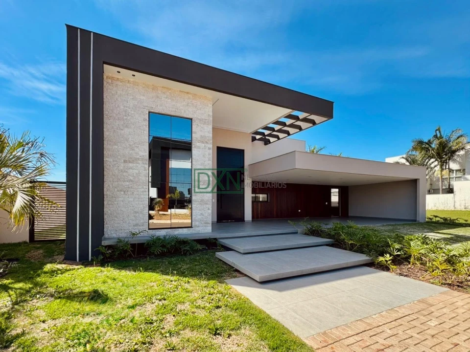 CASA EM ALTO PADRÃO COM 4 SUÍTES NO VILLÁGIO DO ENGENHO