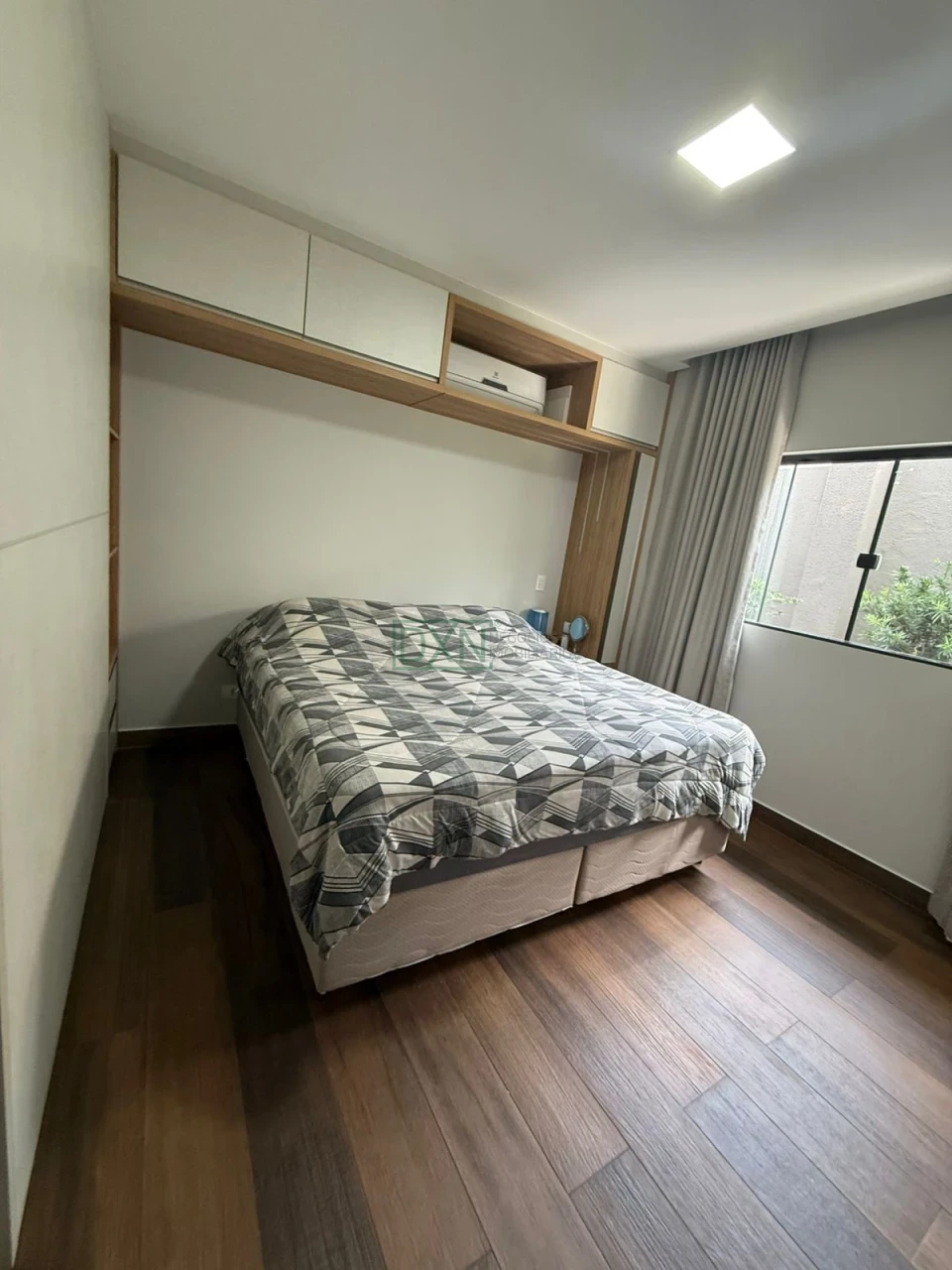CASA COM 3 QUARTOS E UMA SUÍTE NO CONDOMÍNIO HORIZONTAL BELLEVIE