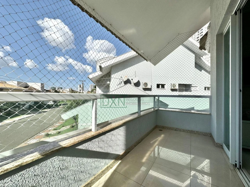 SOBRADO COM 3 SUITES NO COND RES VALE DAS ARAUCARIAS