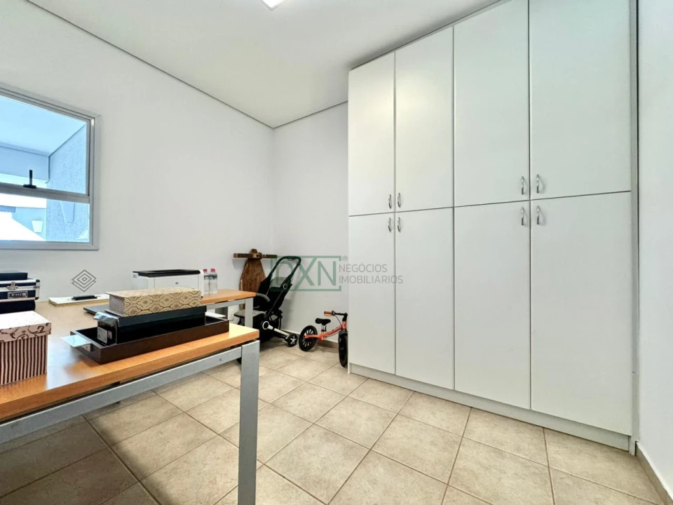 SOBRADO COM 3 SUITES NO COND RES VALE DAS ARAUCARIAS