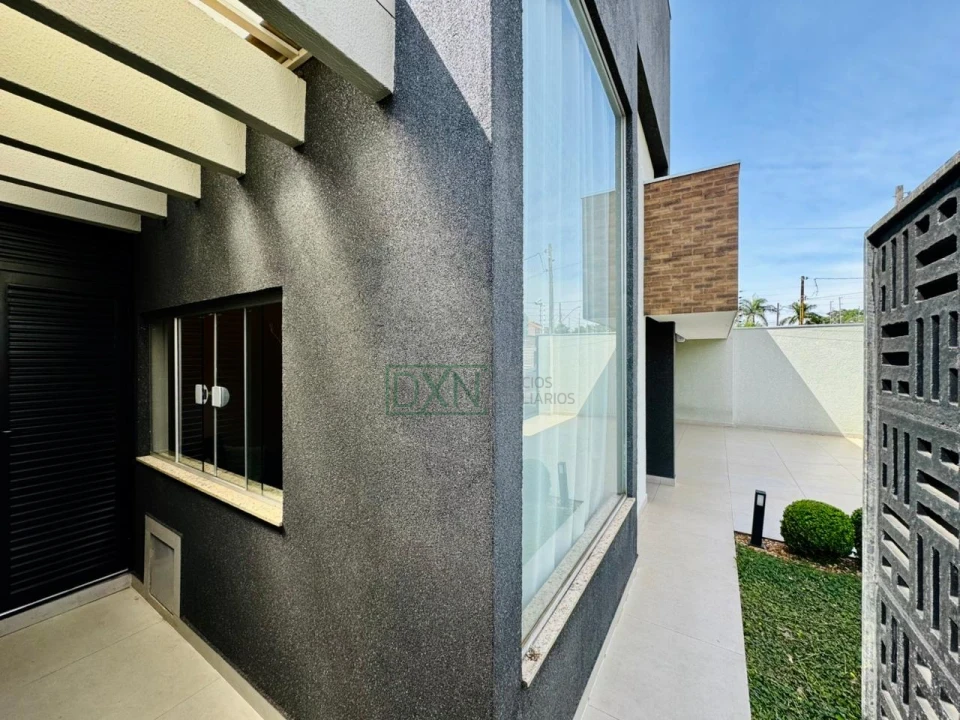 CASA COM 3 QUARTOS E SUITE MASTER NO PARQUE SELLA EM CAMBÉ