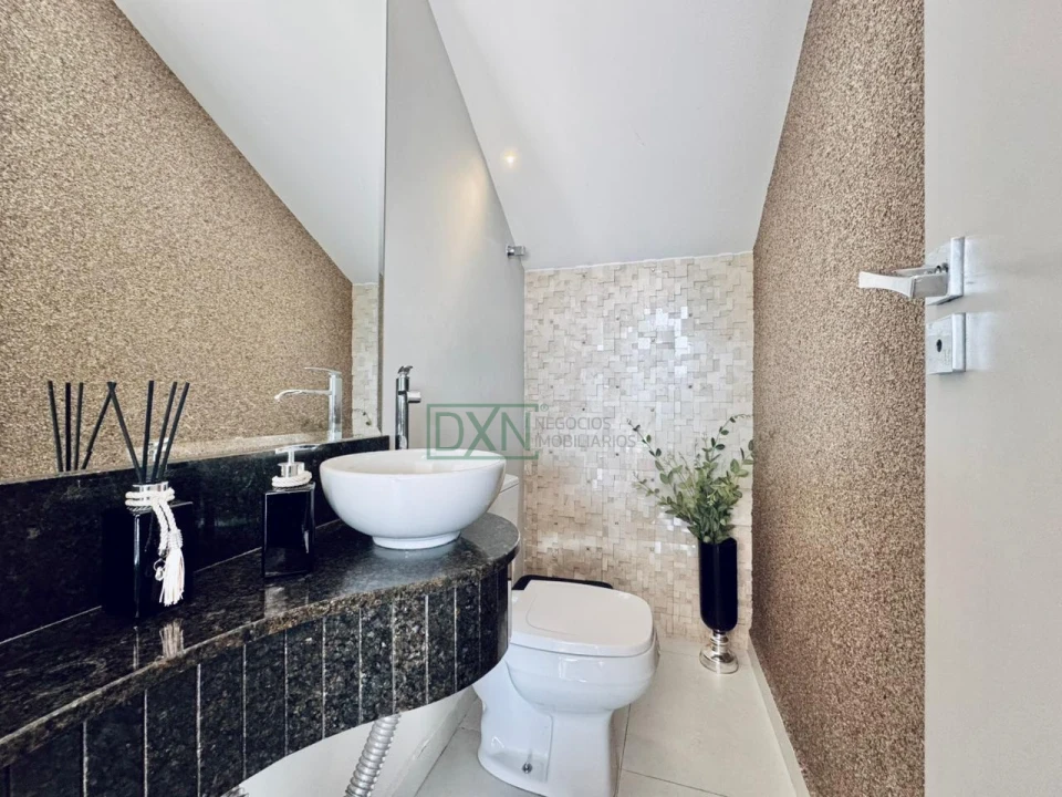 CASA COM 3 QUARTOS E SUITE MASTER NO PARQUE SELLA EM CAMBÉ