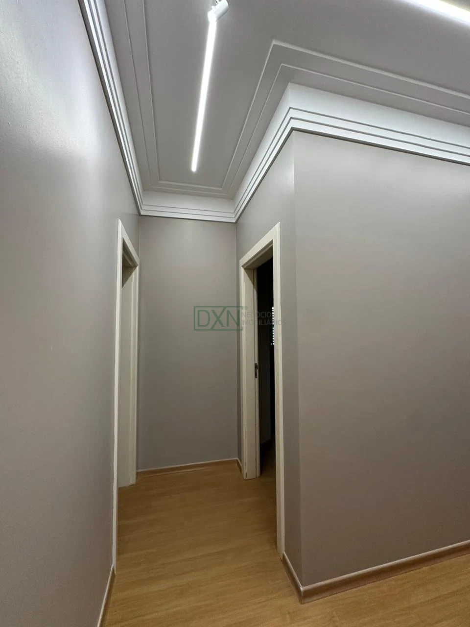 CASA TERREA COM 3 SUITES NO CONDOMÍNIO HORIZONTAL VILLÁGIO DO ENGENHO