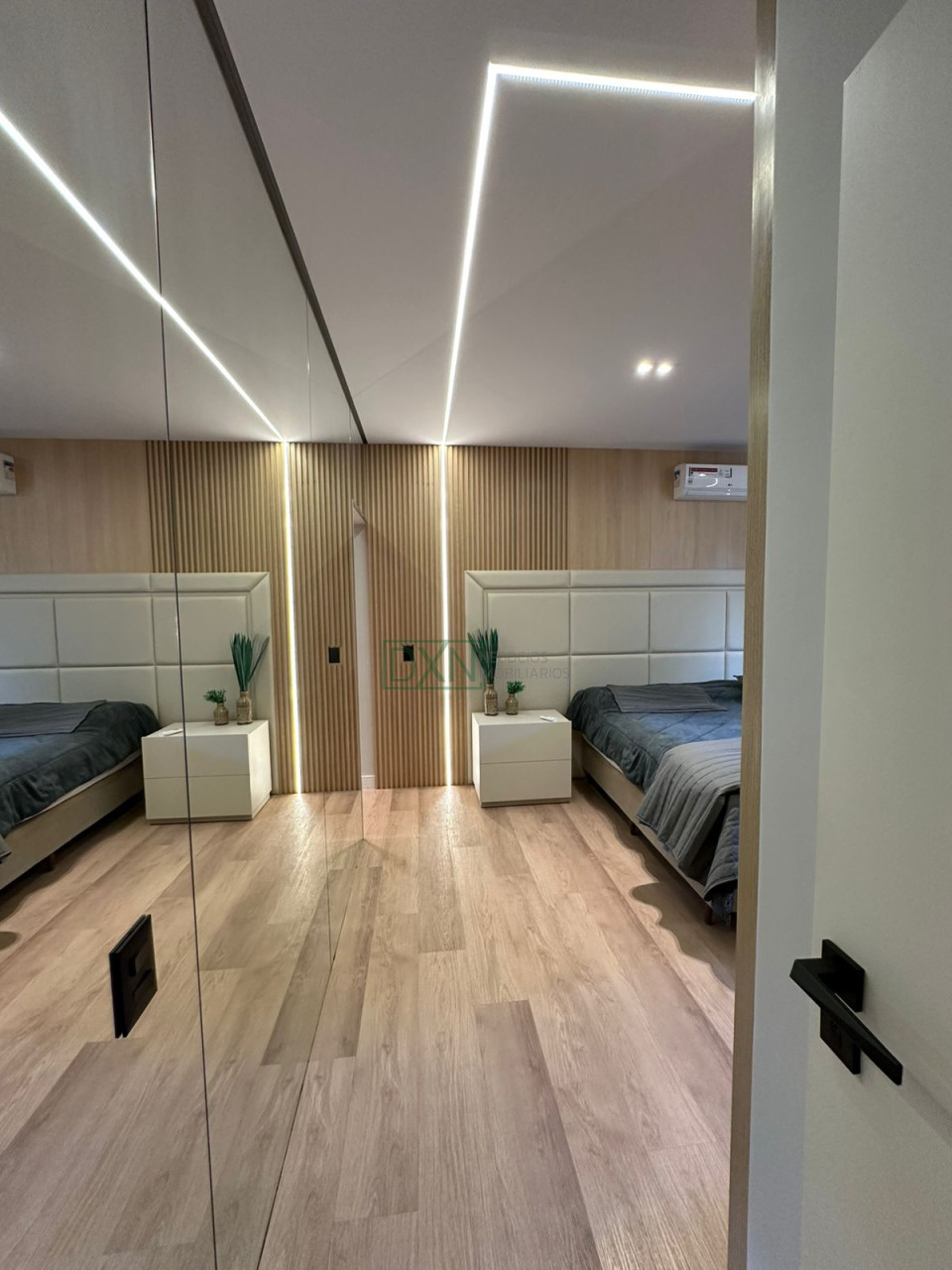 CASA TERREA ALTO PADRÃO 4 SUITES NO CONDOMÍNIO HORIZONTAL VILLÁGIO DO ENGENHO