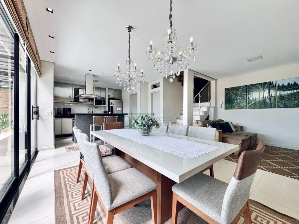 CASA COM 3 QUARTOS E SUITE MASTER NO PARQUE SELLA EM CAMBÉ