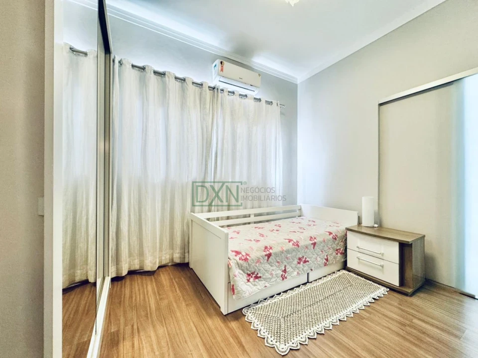 CASA COM 3 QUARTOS E SUITE MASTER NO PARQUE SELLA EM CAMBÉ