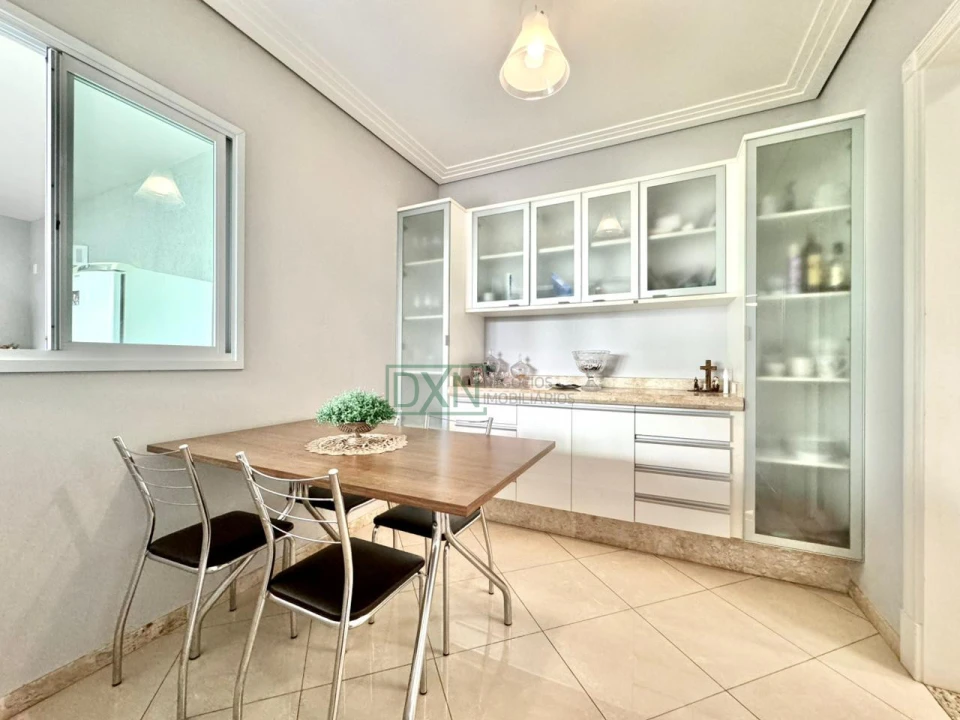 SOBRADO COM 3 SUITES NO COND RES VALE DAS ARAUCARIAS