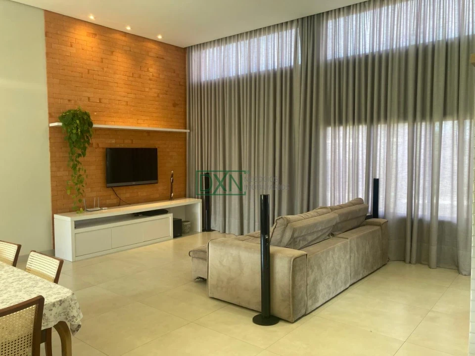 CASA COM 3 QUARTOS PRA LOCAÇÃO NO CONDOMÍNIO HORIZONTAL VILLÁGIO DO ENGENHO