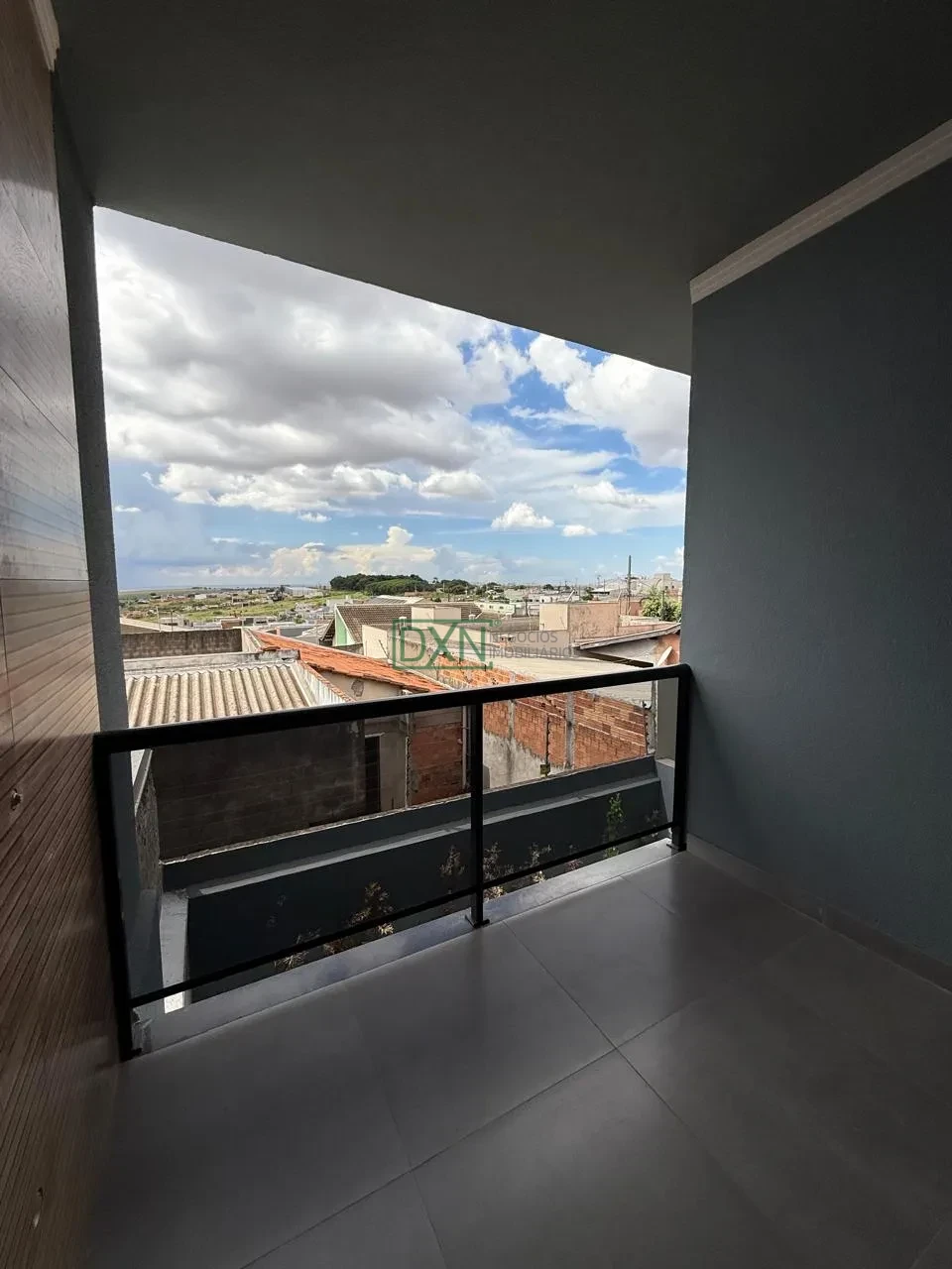 Casa Geminada Assobradada com 03 quartos no Cidade Verde em Cambé