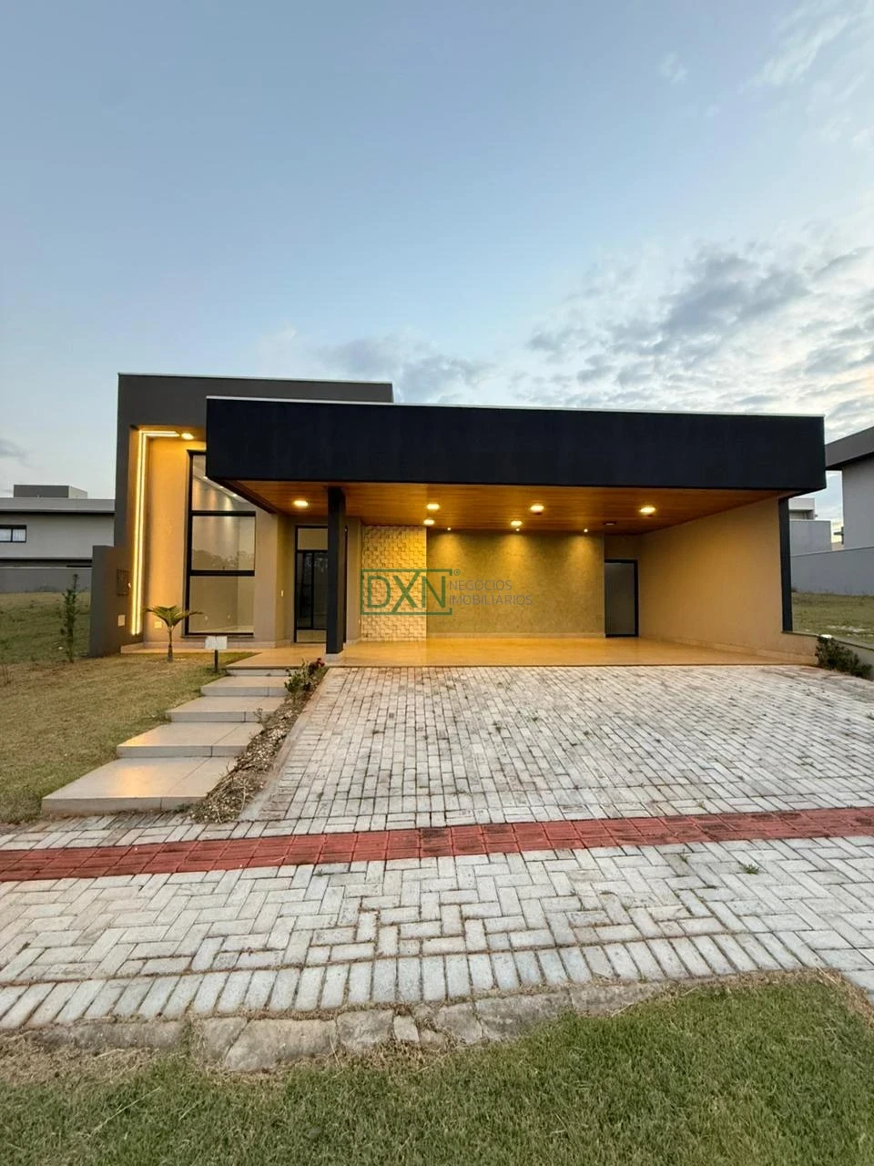 CASA TERREA COM 3 SUITES NO CONDOMÍNIO HORIZONTAL BELLEVIE