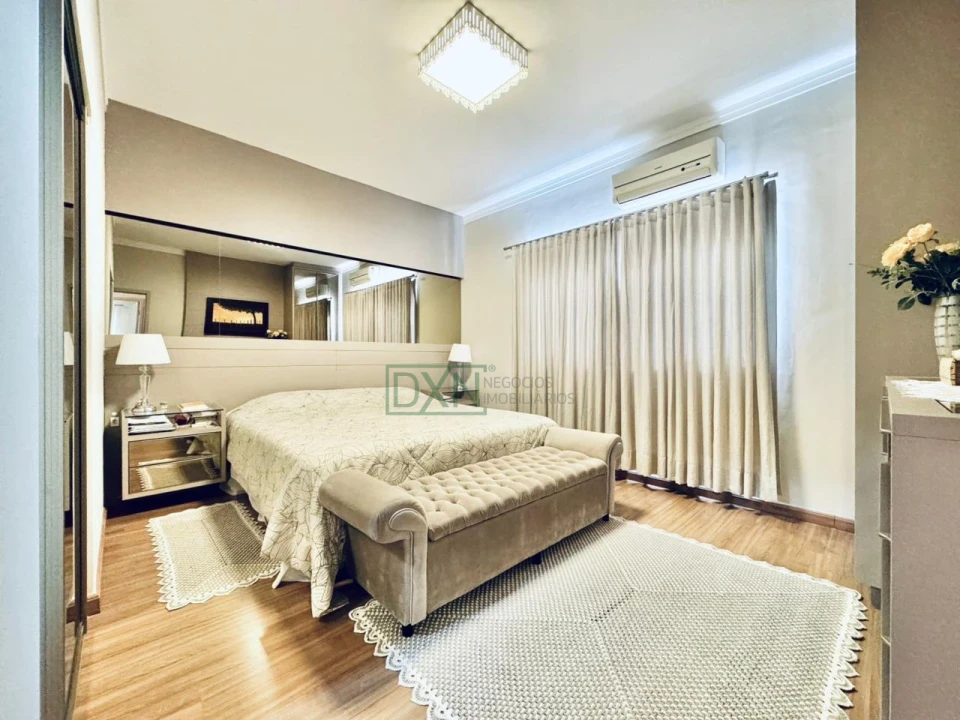 CASA COM 3 QUARTOS E SUITE MASTER NO PARQUE SELLA EM CAMBÉ