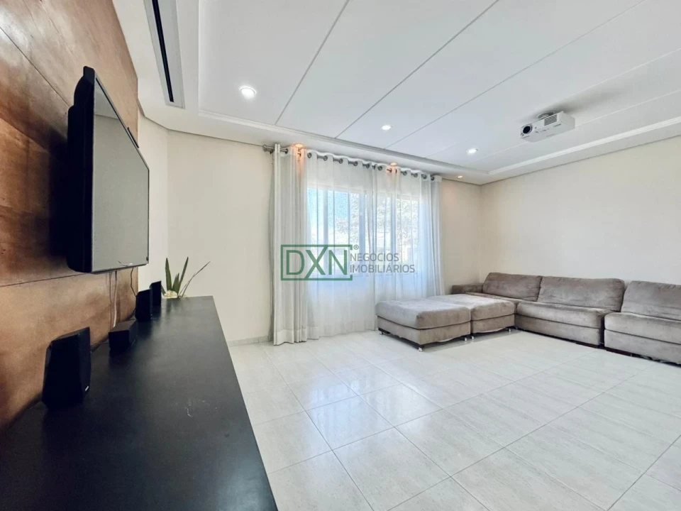 SOBRADO COM 3 SUÍTES NO CONDOMÍNIO HORIZONTAL VILLÁGIO DO ENGENHO