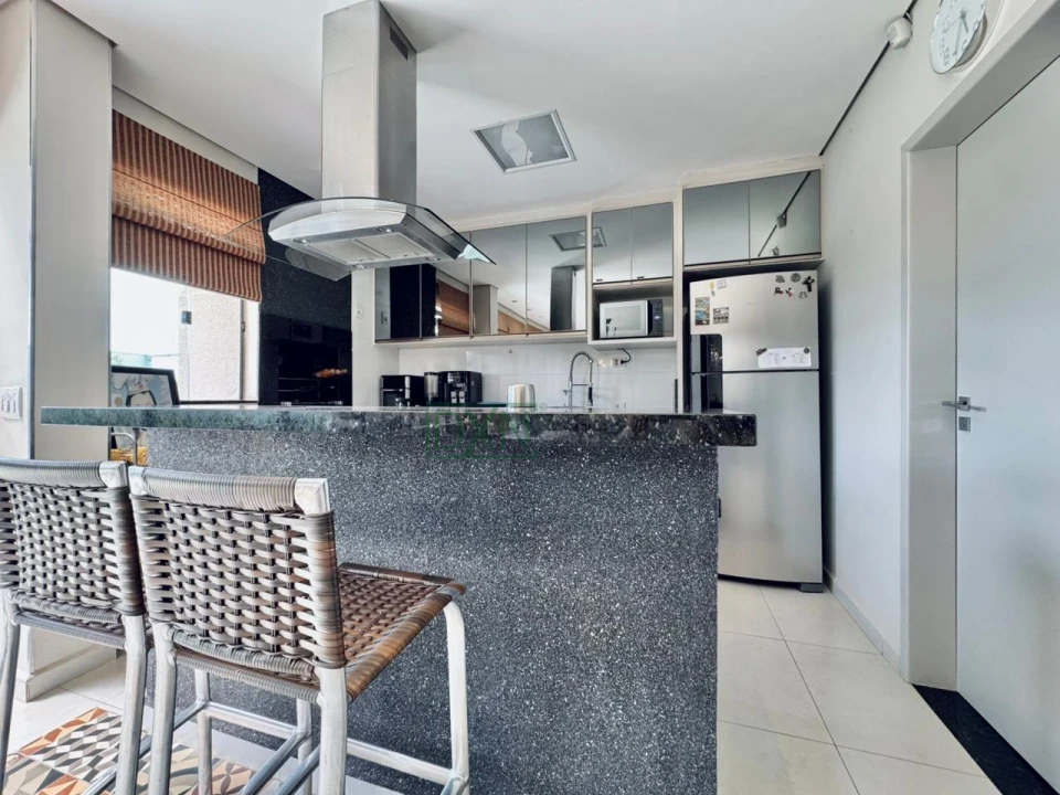 CASA COM 3 QUARTOS E SUITE MASTER NO PARQUE SELLA EM CAMBÉ