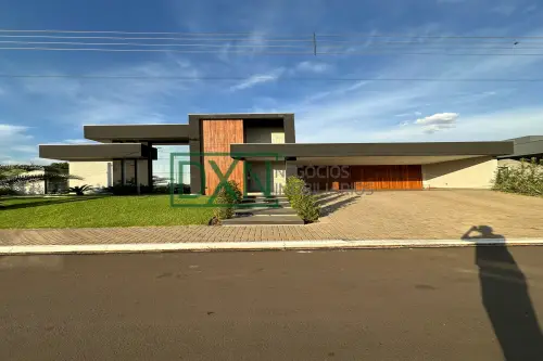 CASA TERREA ALTO PADRÃO 4 SUITES NO CONDOMÍNIO HORIZONTAL VILLÁGIO DO ENGENHO