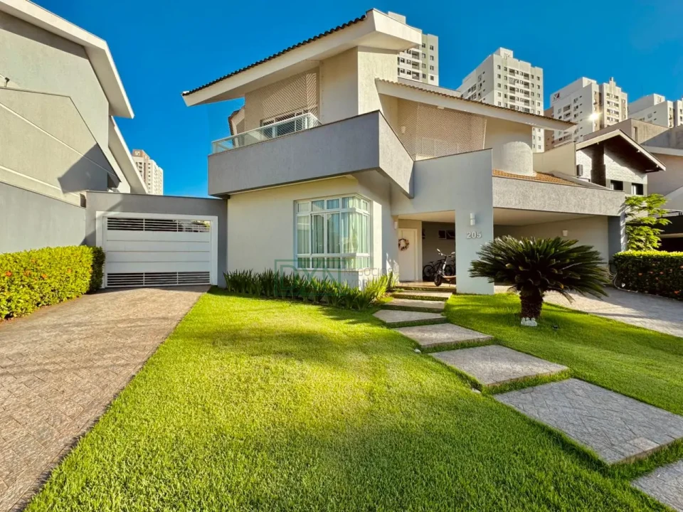 SOBRADO COM 3 SUITES NO COND RES VALE DAS ARAUCARIAS