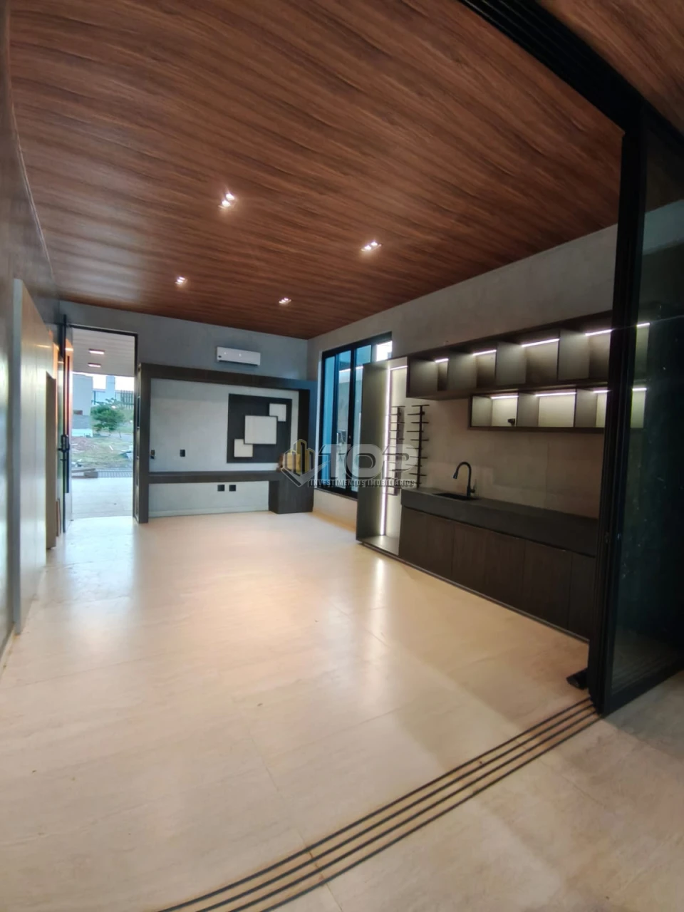 Imagens do imóveis CASA A VENDA - CONDOMINIO SOLARE