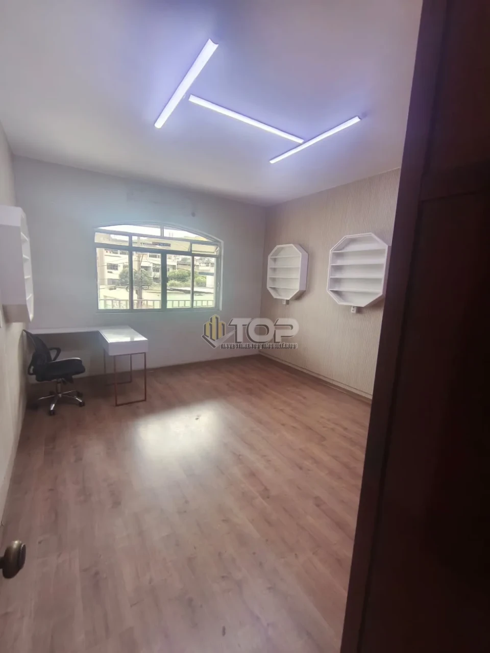 Imagens do imóveis SALÃO COMERCIAL - BARRA