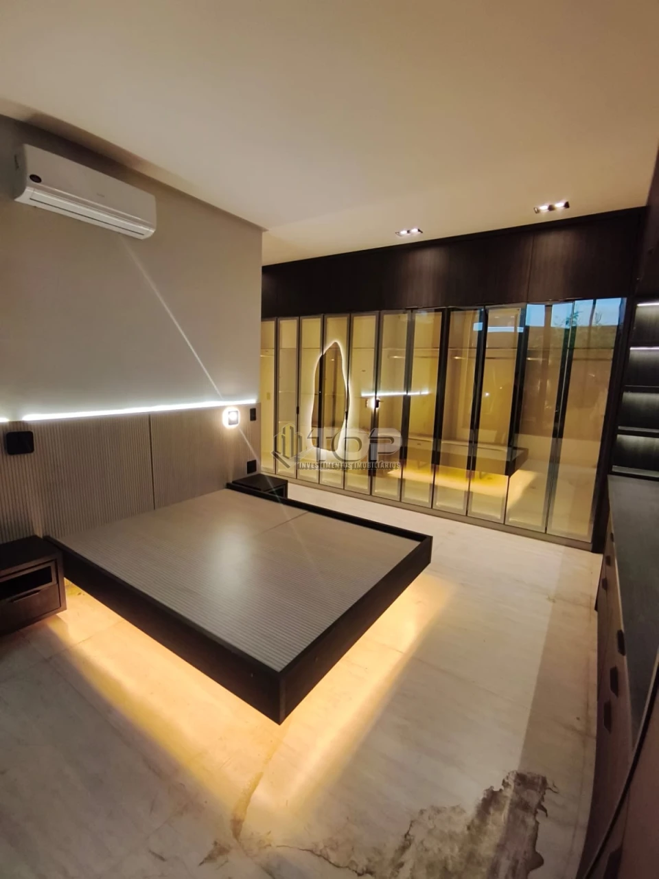 Imagens do imóveis CASA A VENDA - CONDOMINIO SOLARE