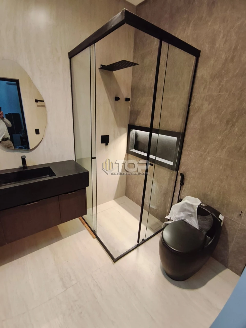 Imagens do imóveis CASA A VENDA - CONDOMINIO SOLARE