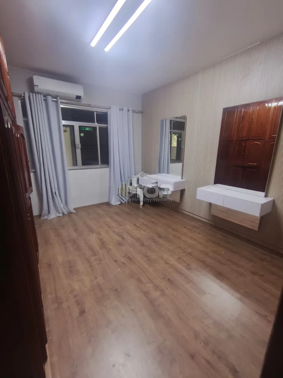 Imagens do imóveis SALÃO COMERCIAL - BARRA