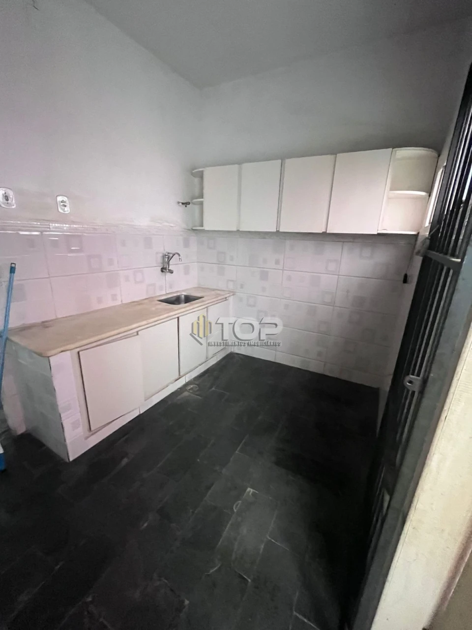 Imagens do imóveis CASA PARA LOCAÇÃO- CENTRO