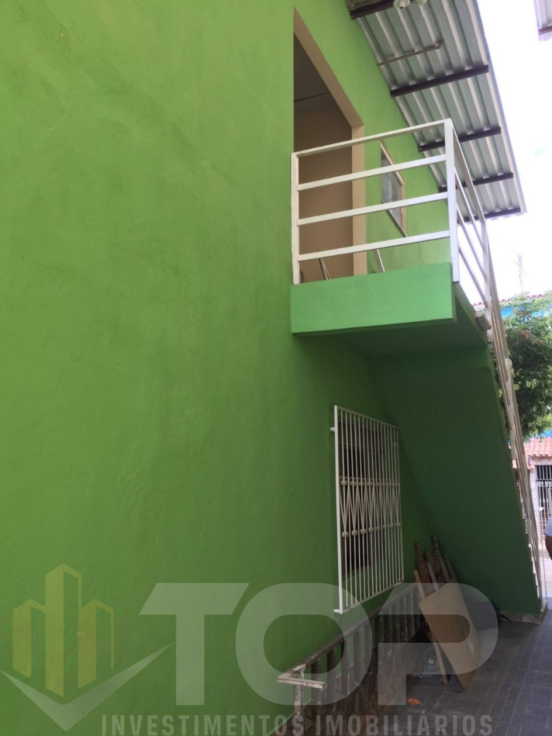 Imagens do imóveis Casa no bairro Napoleão, garagem