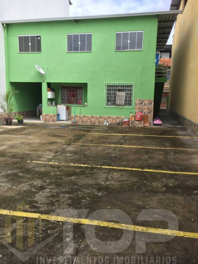 Imagens do imóveis Casa no bairro Napoleão, garagem
