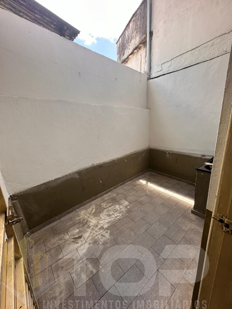 Imagens do imóveis Apartamento para locação com sacada grande