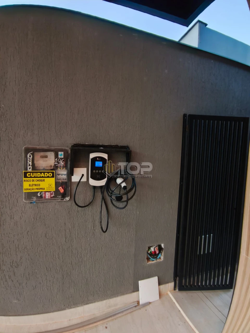 Imagens do imóveis CASA A VENDA - CONDOMINIO SOLARE