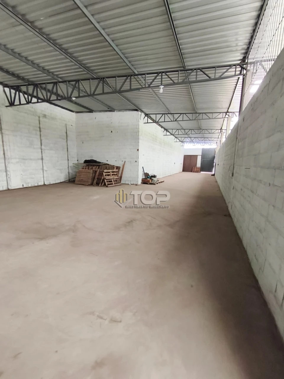 Imagens do imóveis GALPÃO PARA LOCAÇÃO JOSÉ CIRILO