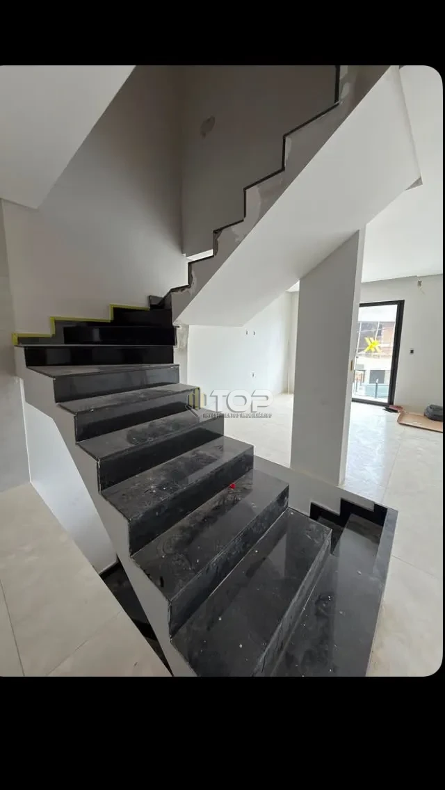 Imagens do imóveis CASA A VENDA - QUINTA DAS FLORES